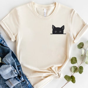 Black Cat Shirt, Gift for Cats Lover, Cat Mom Shirts, Cat Shirt Women, Cat Shirt Kids, Cat Shirt, Cute Kitty Tee, Kitten T-shirt, Pet Shirt bild 6