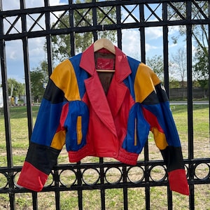 Vintage Very Rare Sanzzini Jacket / 70’s / Colourblock / Women / Perfect for Autumn / Real Leather / Old school / Multicolor