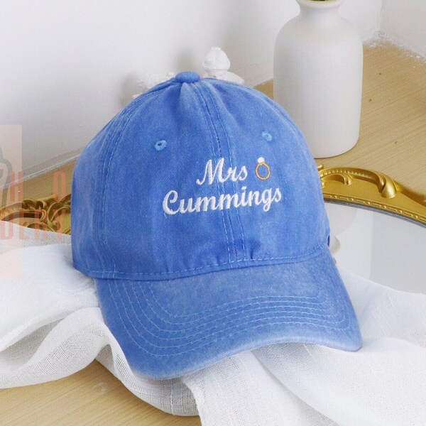 Custom Embroidered Future Mrs Hat, Bride hat, Engagement Gift,Bride to Be Gift, Bridal Shower Gift for Bride