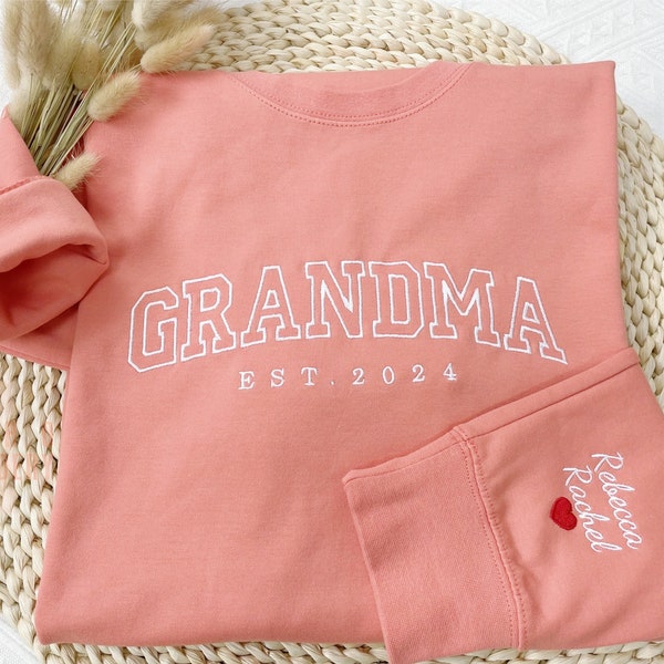 Custom Embroidered Grandma Sweatshirt with Grandkids Names on Sleeve, Personalized Minimalist Gift Grandma Sweatshirt , Mother's Day Gift