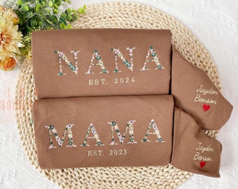 Custom Mama&Nana Embroidered Sweatshirt,Personalized Mama Floral Letter Sweatshirt, Kid's Name on Sleeve ,Birthday Gift,Mother'd Day Gift