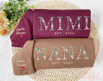 Benutzerdefinierte Nana gesticktes Sweatshirt, personalisiertes Sweatshirt mit dem Namen des Kindes auf dem Ärmel, florales Nana-Shirt, Geburtstagsgeschenk, Muttertagsgeschenk