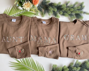 Embroidered  Flower Letter MAMA Hoodie Crewneck, Custom gifts for Mom,Mother's Day Gift