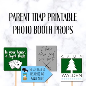 Puede incluir: Accesorios imprimibles para fotomat&oacute;n con el texto "Parent Trap Printable Photo Booth Props". Los accesorios incluyen letreros con frases como "In your honor, a royal flush" y "I have class and you don't."
