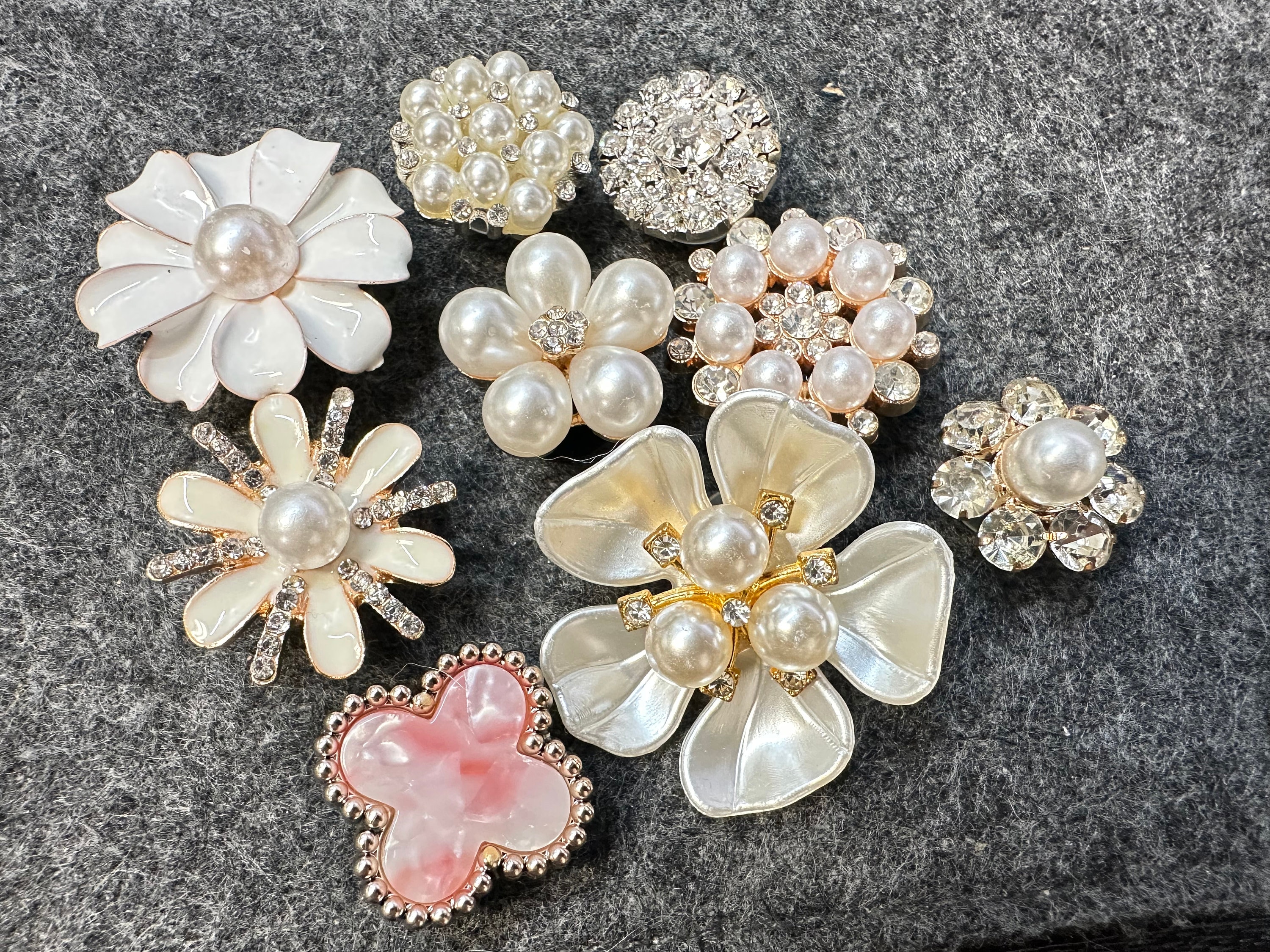 large size flowers Pearl GEM Flower Bling Fancy Metal Diamond Flower Shoes Charms for DIY Unique Special Shoes