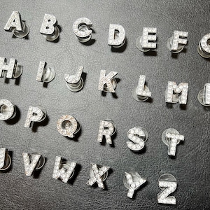 Bling Silver Alphabet Shoe Charm: DIY Croc Decoration