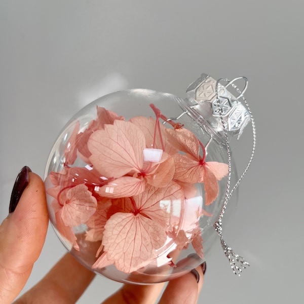 Christmas ornaments, Set of dried flowers ornaments Pink Hydrangea filling, Christmas tree decor, Handmade Ornaments, Clear Xmas bubbles