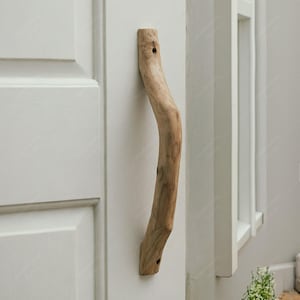 Handmade Driftwood Drawer Pull, Organic Branch Door Handle, Rustic Cabin Decor