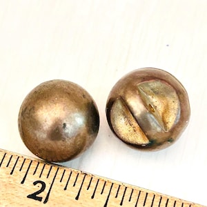 Vintage + Antique Buttons