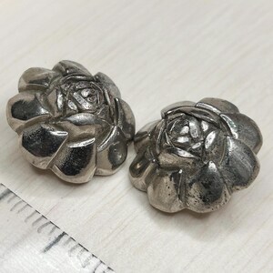 Vintage + Antique Buttons
