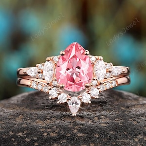 Vintage Padparadscha Pink Sapphire Bridal Set 14K Rose Gold Pear Cut Peach Pink Sapphire Engagement Ring Set Unique Wedding Ring for Women