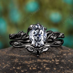 Oval Shape Grey Moissanite Gothic Bridal Set,Vine Leaf Rhodium Black Gold Engagement Ring Set,Witchy Black Moissanite Promise Ring for Women