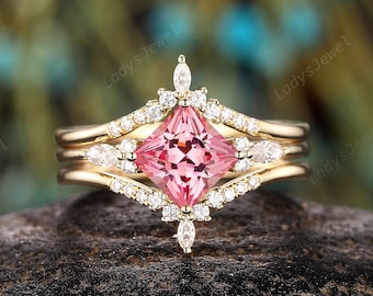 Pink Sapphire and Diamond Engagement Ring, 14K Yellow Gold Princess Peach Sapphire Bridal Set, Sapphire Promise Ring with Ring Guard Spacer