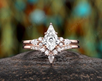 Unique Kite Cut Moissanite Bridal Set, 14K Rose Gold Vintage Engagement Ring Set, Platinum Pear Cut Moissanite Promise Ring Anniversary Gift