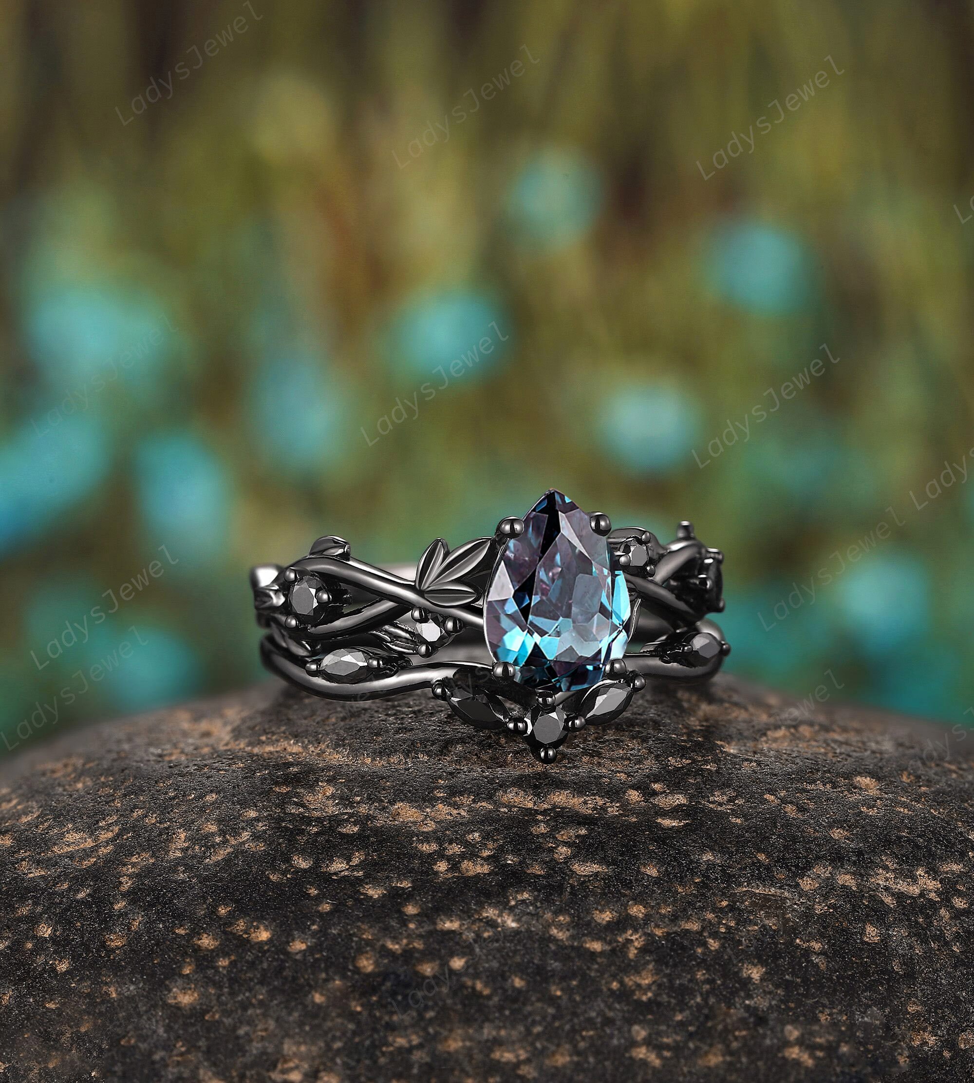 Gothic Pear Cut Alexandrite Engagement Ring Set Vintage June