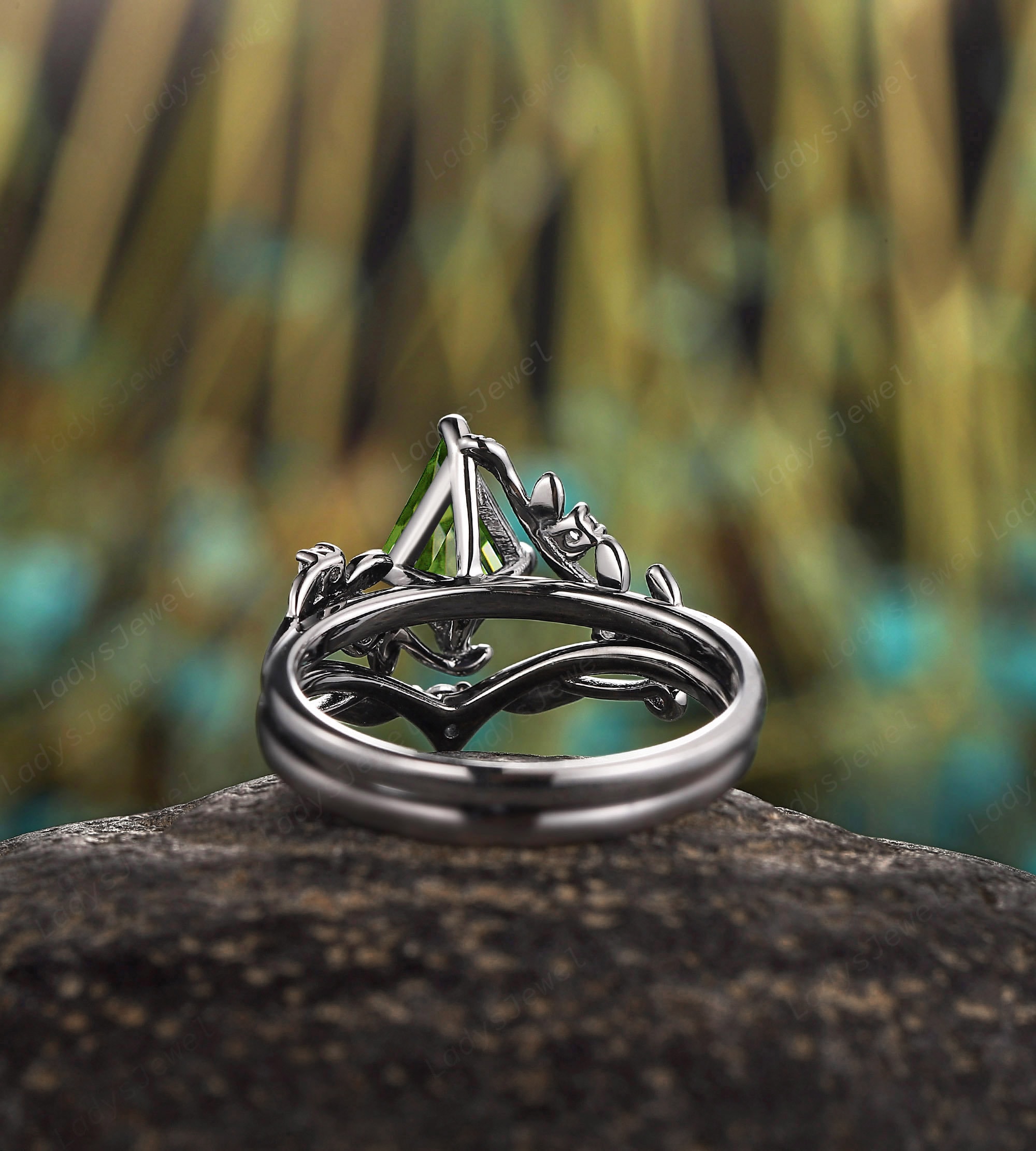 Natural Kite Cut Peridot Gothic Bridal Set Rhodium Black Gold Vine