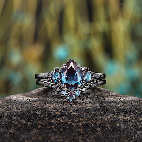 Vintage Pear Cut Alexandrite Bridal Set, Rhodium Black Gold Witchy
