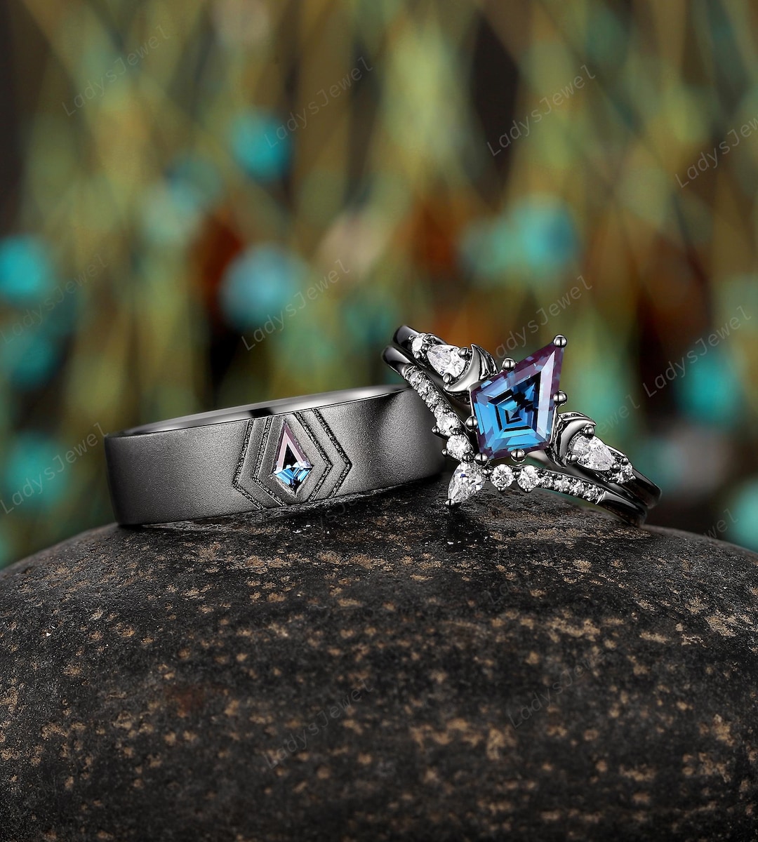 Gothic Kite Cut Alexandrite Couples Promise Ring Set Black Gold