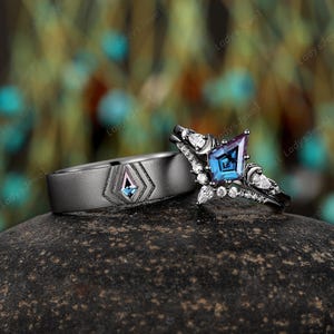 Gothic Kite Cut Alexandrite Couples Promise Ring Set Black Gold Crescent His and Hers Wedding Band Color Change Stone Witchy Engagement Ring