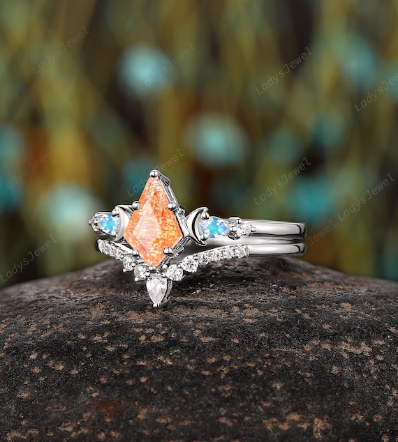 【Sunsun】スタージュエリーDIAMONDKNOT RING Kite Cut Natural Orange Sunstone Engagement Ring Set 14K Rose Gold