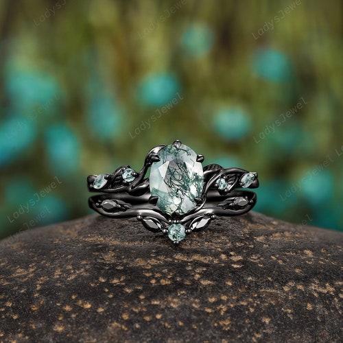 Gothic Moss Agate Engagement Ring Set Natural Oval Cut Green Agate