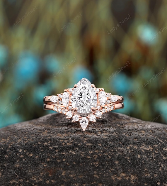 Pear Cut Lab Grown Diamond Engagement Ring Set 14K Rose Gold IGI