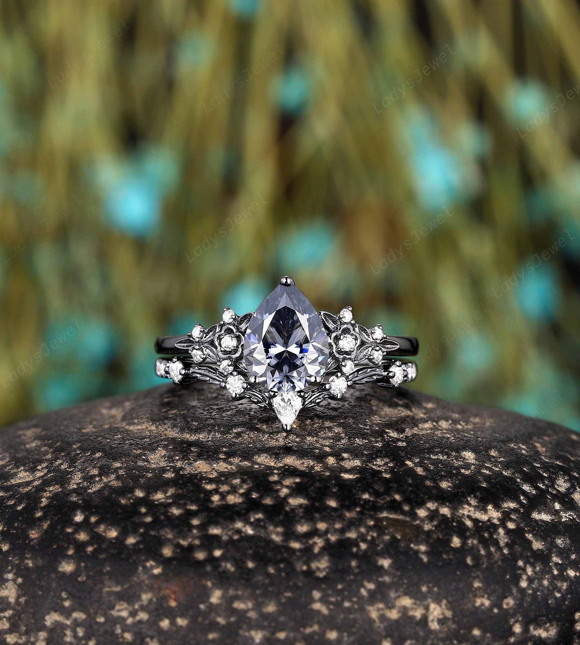 Gothic style engagement rings new arrivals