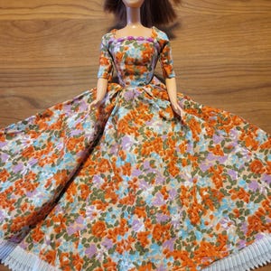 Dresses for Dolls, Floral Patterns with Lace and Beadwork