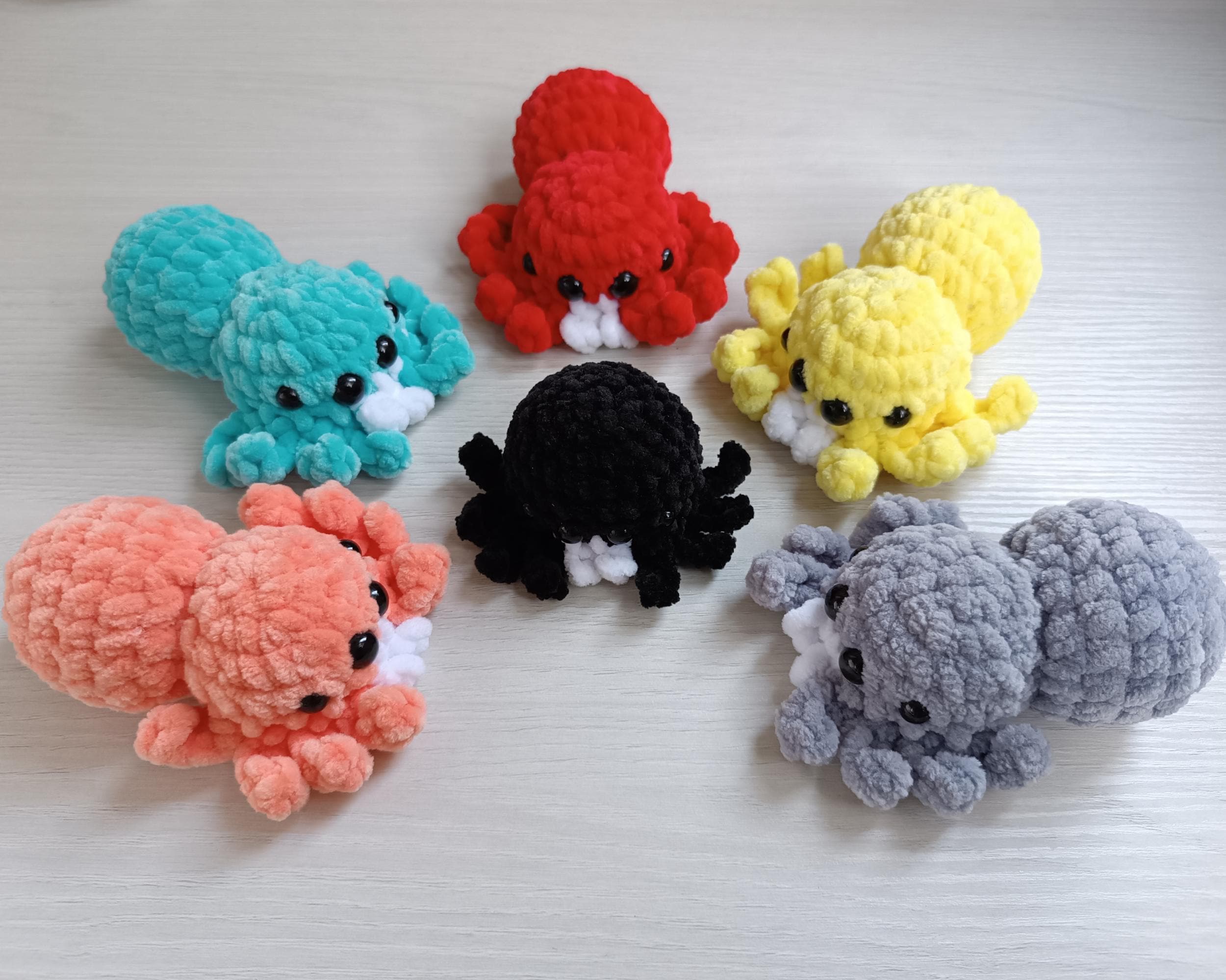 Crochet Spider Plush No Sew and Low Sew Patterns Set 2 in 1
