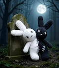 Halloween Bunny Crochet Pattern – Two-Headed Bad Bunny Plushie – Creepy Rabbit Cute Amigurumi Toy – PDF Tutorial in English DIY Plush