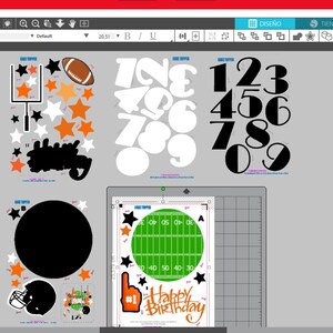 K&ouml;nnte beinhalten: Ein digitales Design-Layout mit verschiedenen Elementen zum Thema Football. Enth&auml;lt einen Football, Torpfosten, Sterne, einen Footballhelm und die Worte "Happy Birthday". Enth&auml;lt auch die Zahlen 1 bis 9.