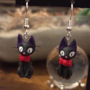 Pendientes Gigi Cat inspirados en Kiki's Delivery Service
