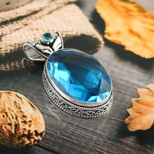 Sky blue topaz pendant,blue gemstone pendant,925 sterling silver pendant, handmade pendant,gift for her,anniversary gift,vintage pendant