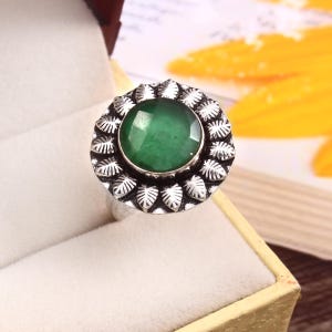 Faceted emerald ring, statement ring, green gemstone ring, 925 sterling silver ring, handmade ring, gift for her/him, anniversary gift