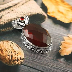 Garnet pendant,red gemstone pendant,925 sterling silver pendant,handmade pendant,gift for her,anniversary gift