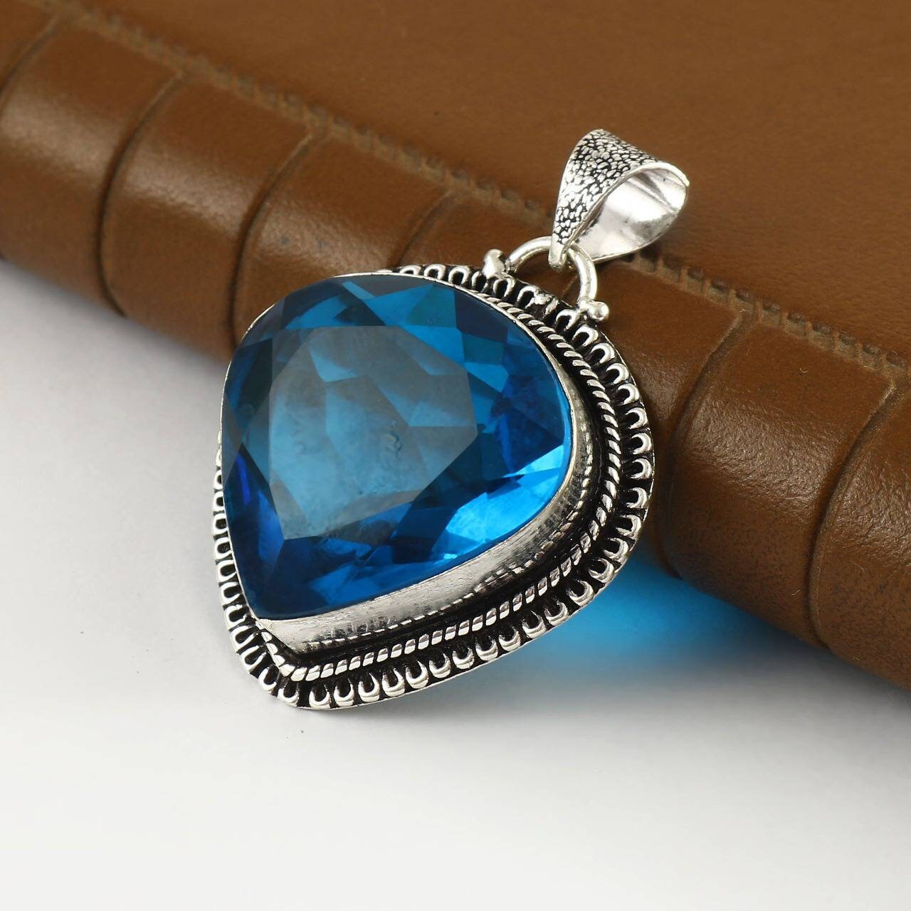 thumbnail image 2 of Lot - Sterling Silver Necklaces & Pendants 2 of 12
