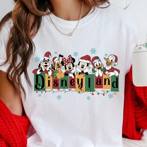 Disneyland Weihnachts-Shirt, Disneyworld-Weihnachts-T-Shirt, Mickey-Weihnachtsfeier-Sweatshirt, Mickey & Friends-Sehr frohes Weihnachtsgeschenk-T-Stück
