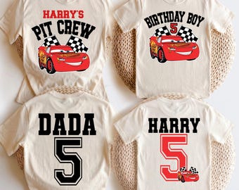Camiseta de aniversário para menino com tema de corrida de carros, camiseta da família Carros, camiseta de equipe de pit stop, camiseta para festa de aniversário com tema de corrida, camiseta personalizada de aniversário para menino.