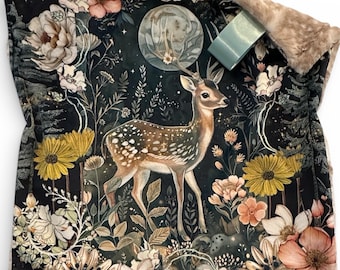 Couverture Lovey Cerf des bois | Couverture de sécurité pour animaux de la forêt |  Cadeau de naissance pour fille | Lovey fait main pour bébé | Pépinière des bois