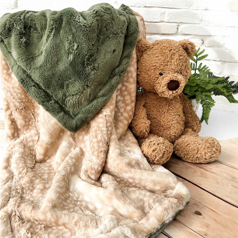 Faux Fur Plush Blanket in Baby Pink