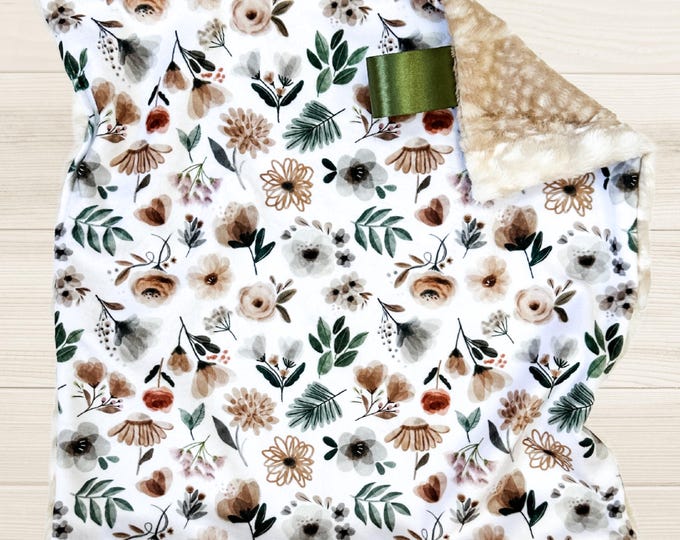 Neutral Floral Baby Blanket| Minky and Faux Fur Plush Blanket | Perfect Gift for Newborn through Toddler | Baby Shower gift