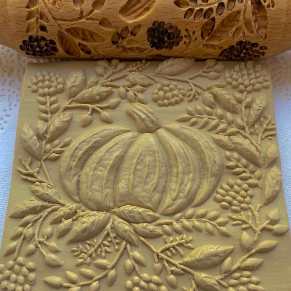 Rolling pin, best rolling pin, embossed rolling pin, pumpkin