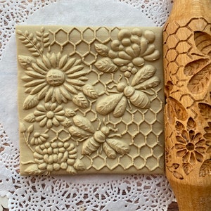 Rolling pin embossed rolling pin best rolling pin Honeycomb image 6