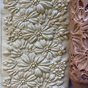 Embossed rolling pin Engraved rolling pin wooden rolling pin Flower pattern for clay and cookie image 8