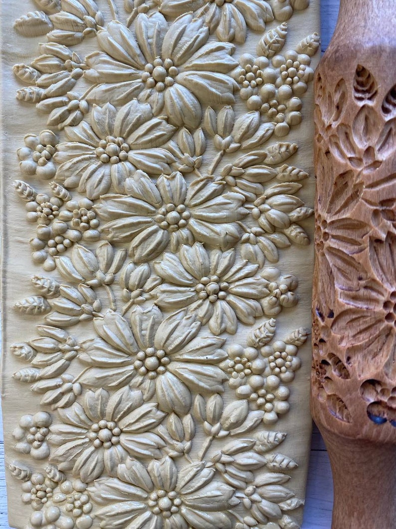 Embossed rolling pin Engraved rolling pin wooden rolling pin Flower pattern for clay and cookie image 8