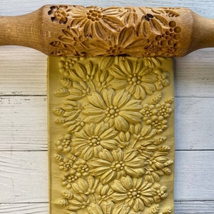 Embossed rolling pin Engraved rolling pin wooden rolling pin Flower pattern for clay and cookie image 6