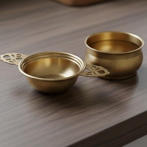 Handgjord tesil i mässing med sil | Chai Chalni i matt finish | Indiskt tefilter i mässing | Tesil i vintagestil