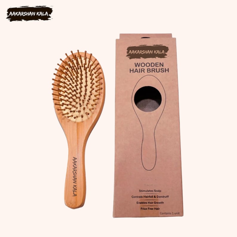 Aakarshankala Hair Brush