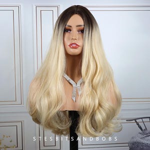 Blonde wig with black head Long Wavy Wig Ombre Golden Blonde Women&#39;s wig