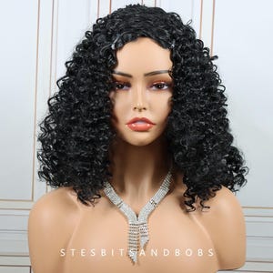 Black Curly wig Women&#39;s Small and Colorful Ombre Wigs Medium-long Hair Synthetic Fiber Wig